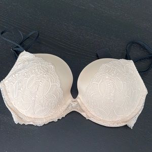 Victoria’s Secret bra